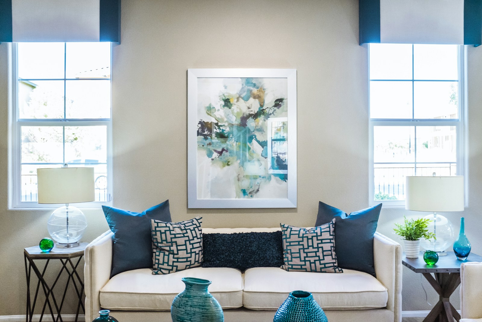 The guest room that does more between visits